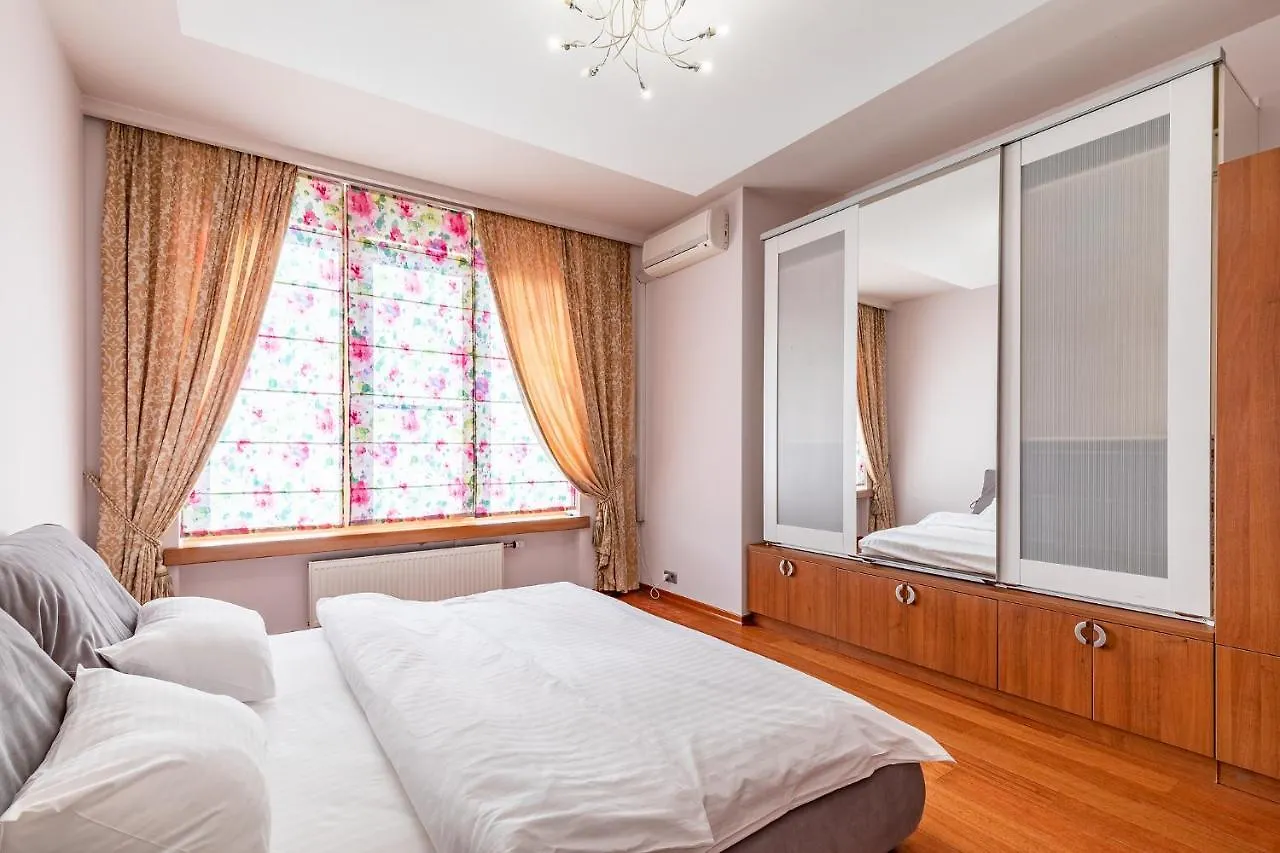 3К З Підземним Паркінгом В Жк Дипломат Холл Appartement Kiev