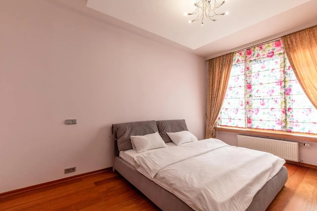 3К З Підземним Паркінгом В Жк Дипломат Холл Appartement Kiev